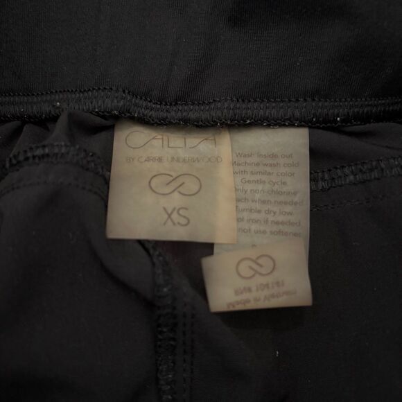 CALIA by Carrie Underwood Anywhere Fold Over Waist Capri Pants - Picture 7 of 7